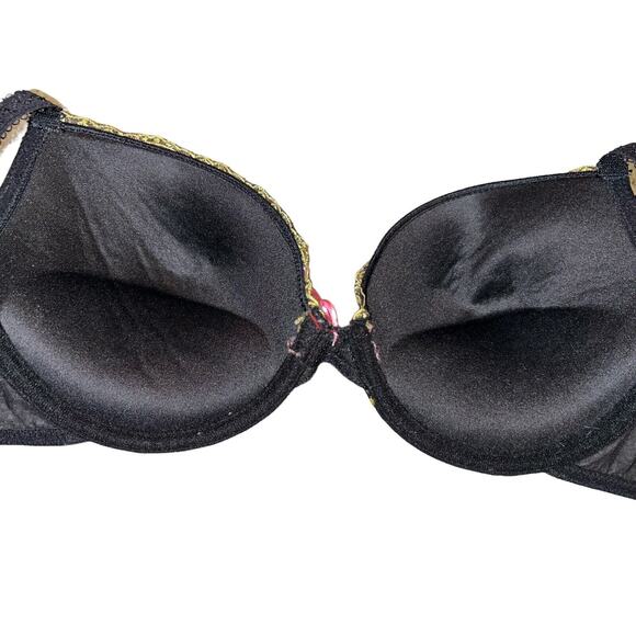 Vintage QT Bra Black Pink Floral‎ Embroidered 38C Rayon Nylon Adjustable Straps - Picture 5 of 8